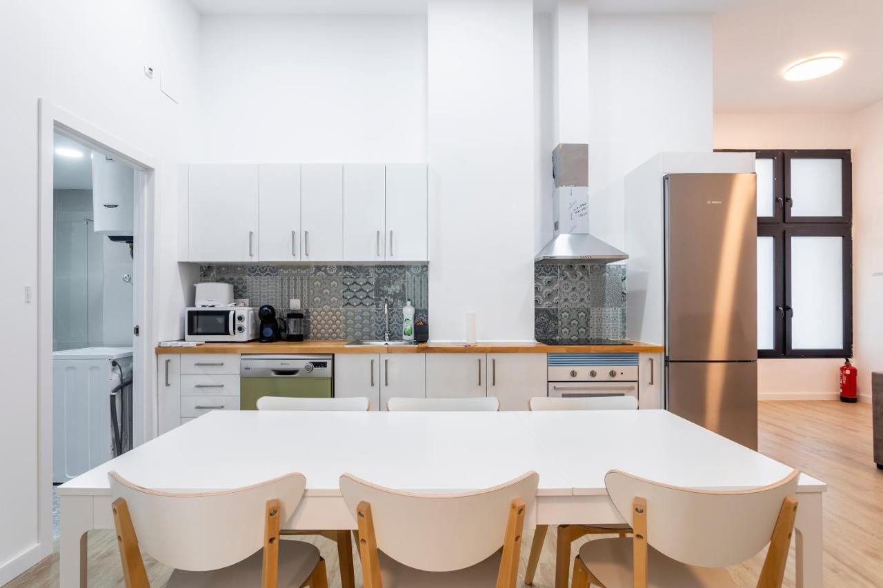 Apartamento 10 Pax, Ac, Wifi Gratis, Ciudad Artes Y Ciencias Valencia Exterior foto