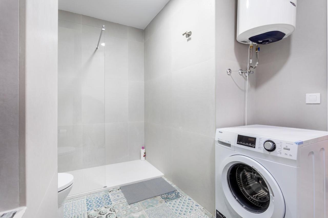 Apartamento 10 Pax, Ac, Wifi Gratis, Ciudad Artes Y Ciencias Valencia Exterior foto